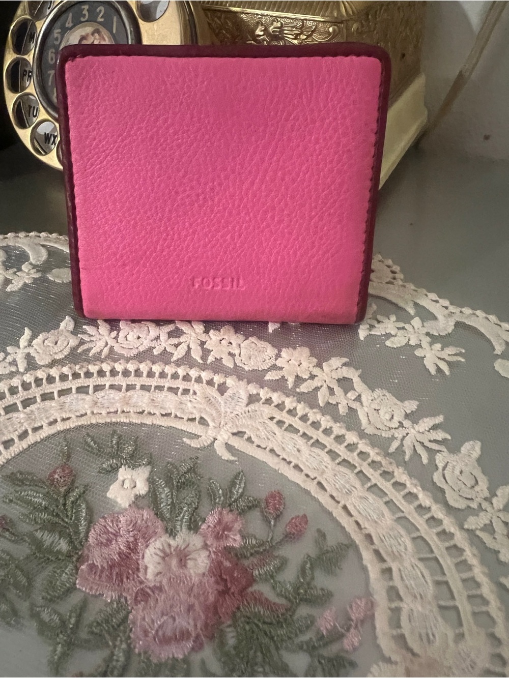 Fossil Pink Pebbled Leather Compact Wallet